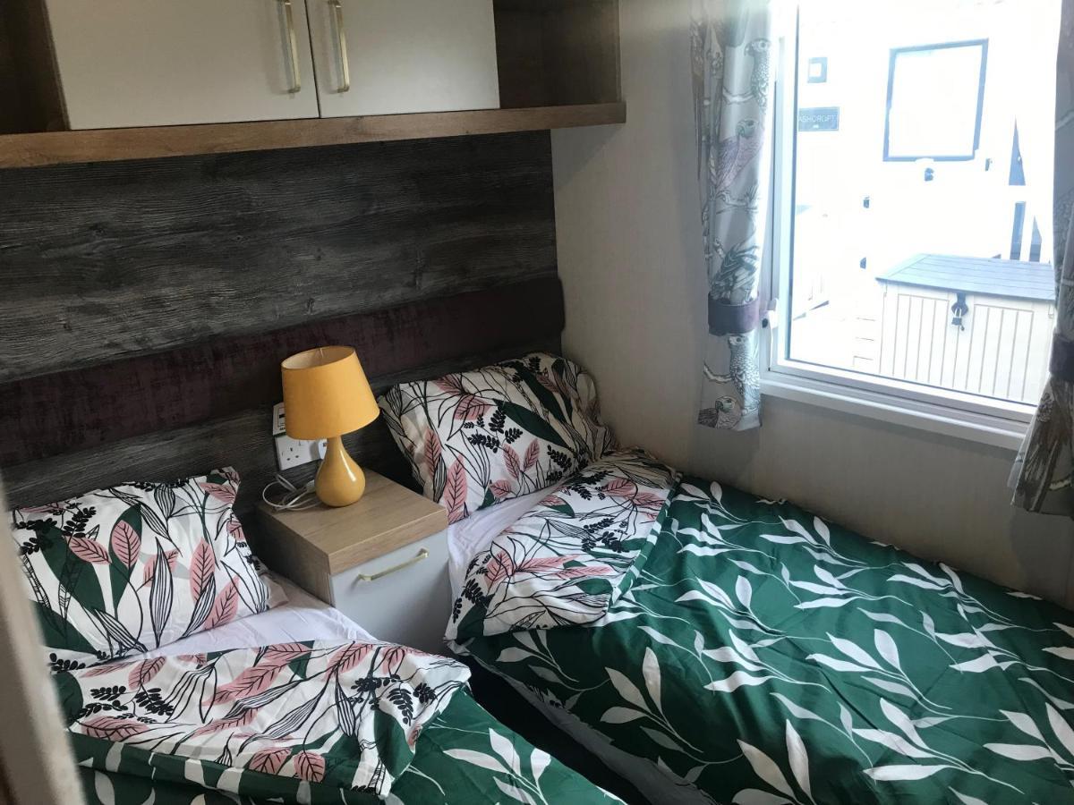 Flamingo Land Private Caravan - No 8 Cedarwood Hotel Kirby Misperton ภายนอก รูปภาพ