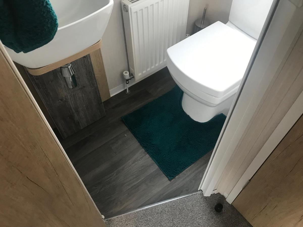 Flamingo Land Private Caravan - No 8 Cedarwood Hotel Kirby Misperton ภายนอก รูปภาพ